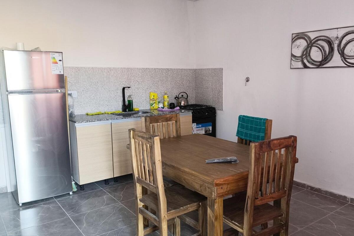 Apartment A 5 Cuadras De La Ruta, Muy Comodo Y Tranquilo Departamento Recien Estrenado